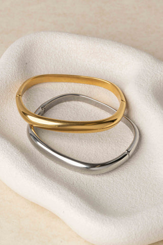 Form Bangle