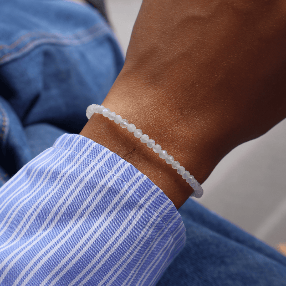Moonstone crystal beaded bracelet for feminine energy