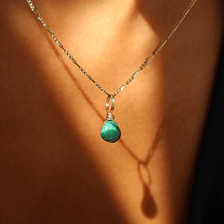 Malachite to Release Toxic Patterns - Crystal Charm