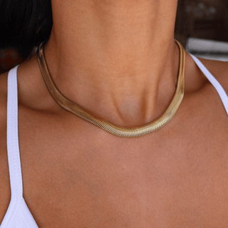 Bold Herringbone Necklace