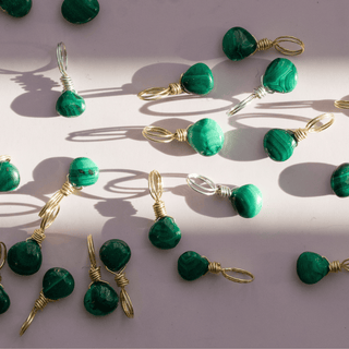 Malachite to Release Toxic Patterns - Crystal Charm