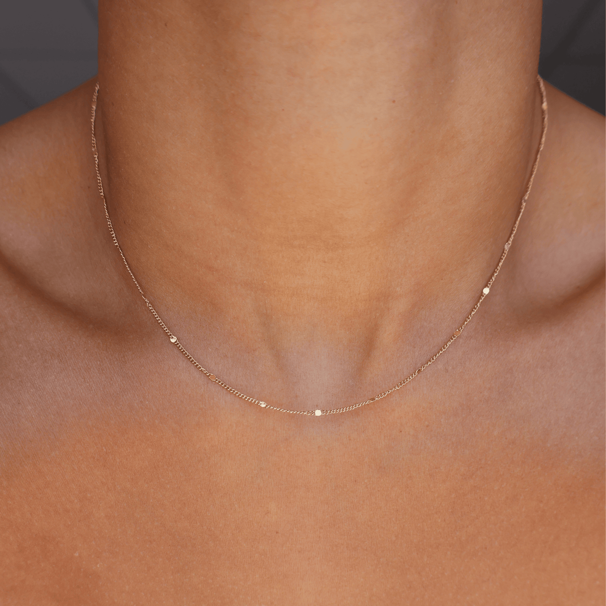 Elora chain necklace in waterproof gold