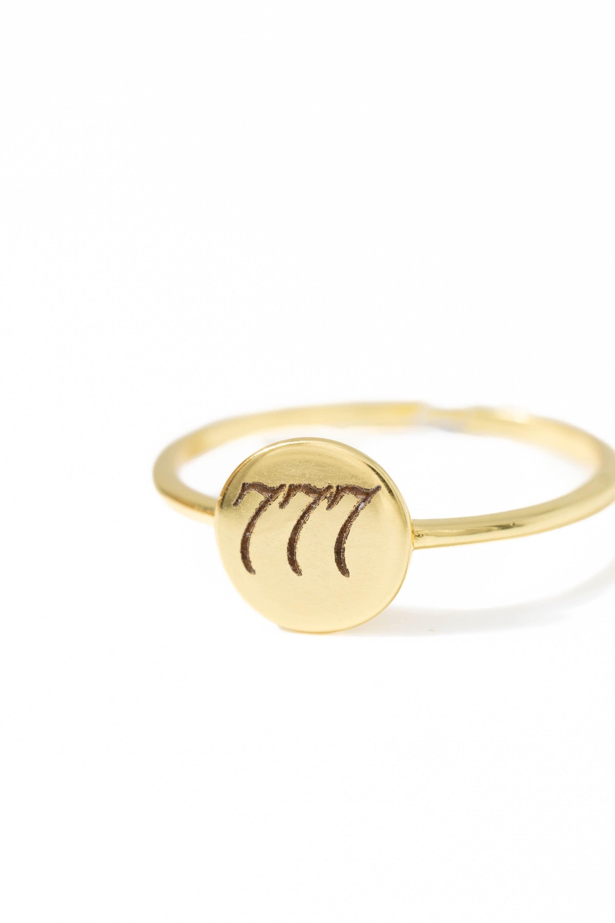 Amity Round Ring - Engravable