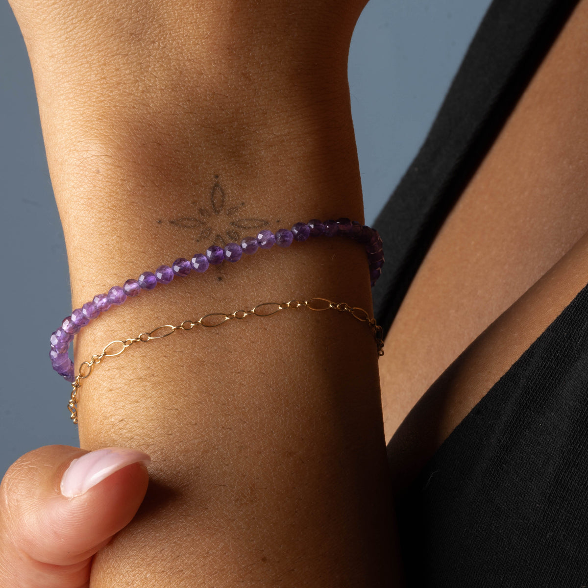 Amethyst crystal beaded bracelet for calm