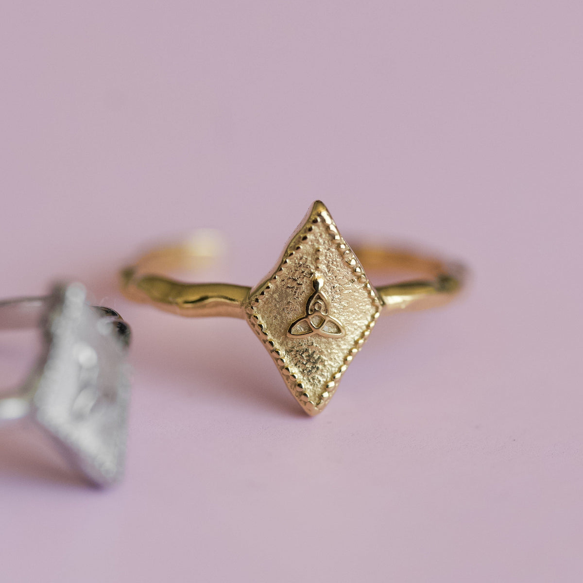 Triquetra Toe Ring for Sacred Connection