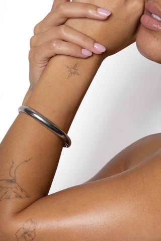 Form Bangle