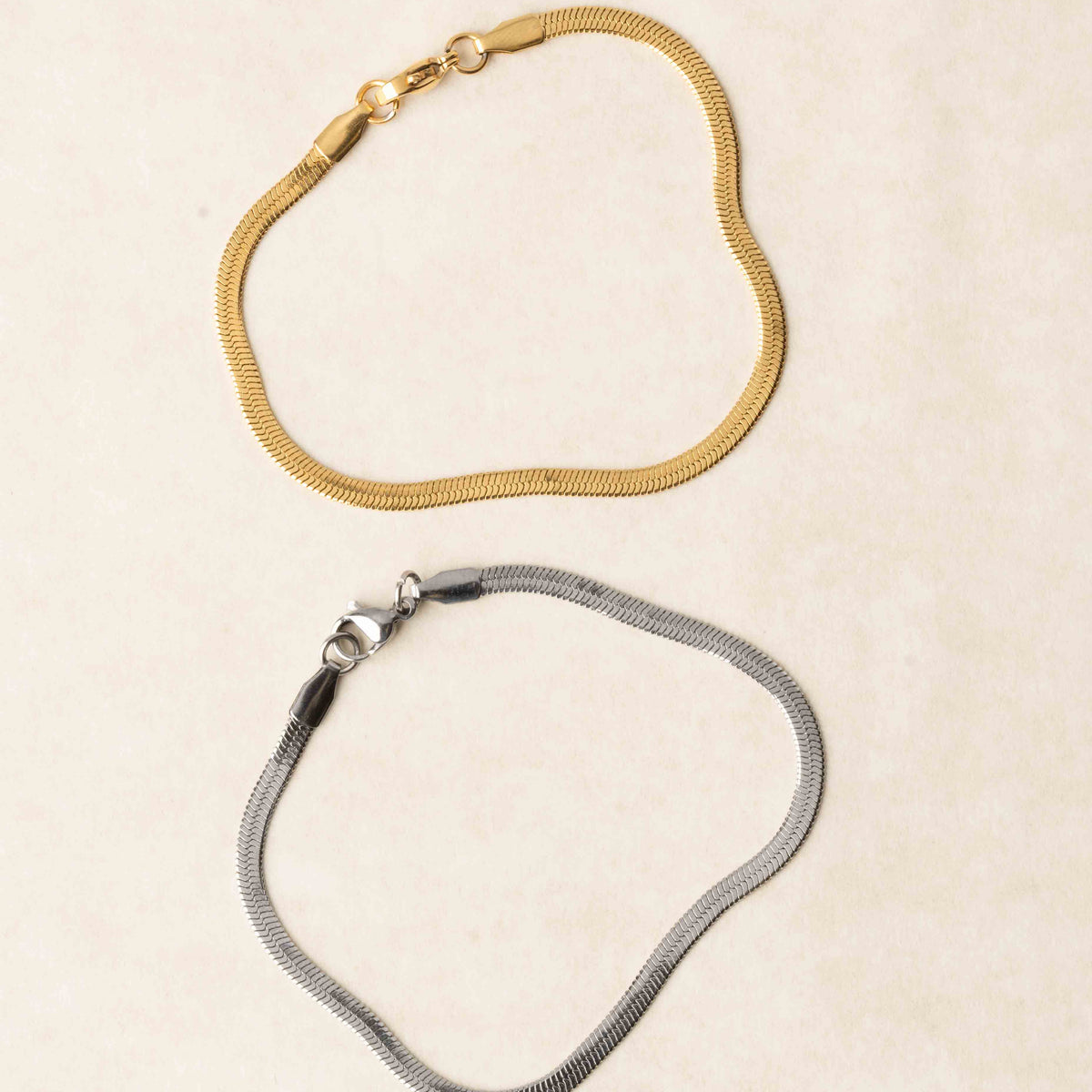 Petite herringbone bracelet in waterproof gold