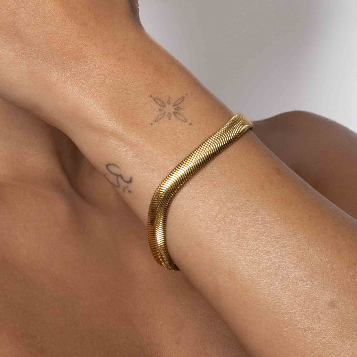 Bold Herringbone Bracelet
