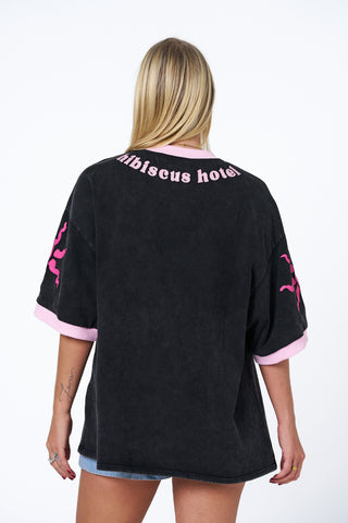Hibiscus Hotel - Holiday State of Mind Oversized Tee