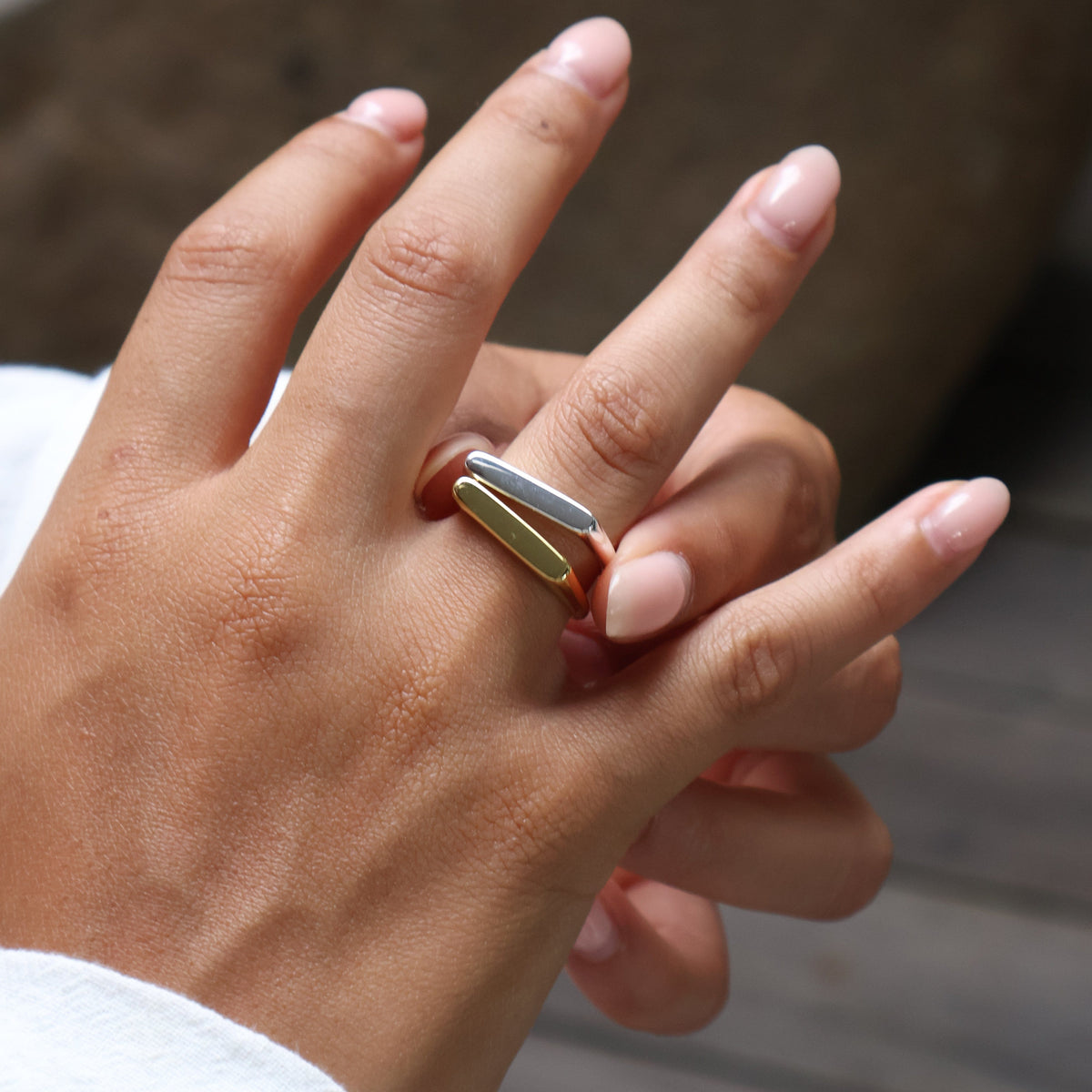 Asteria Bar Ring - Engravable