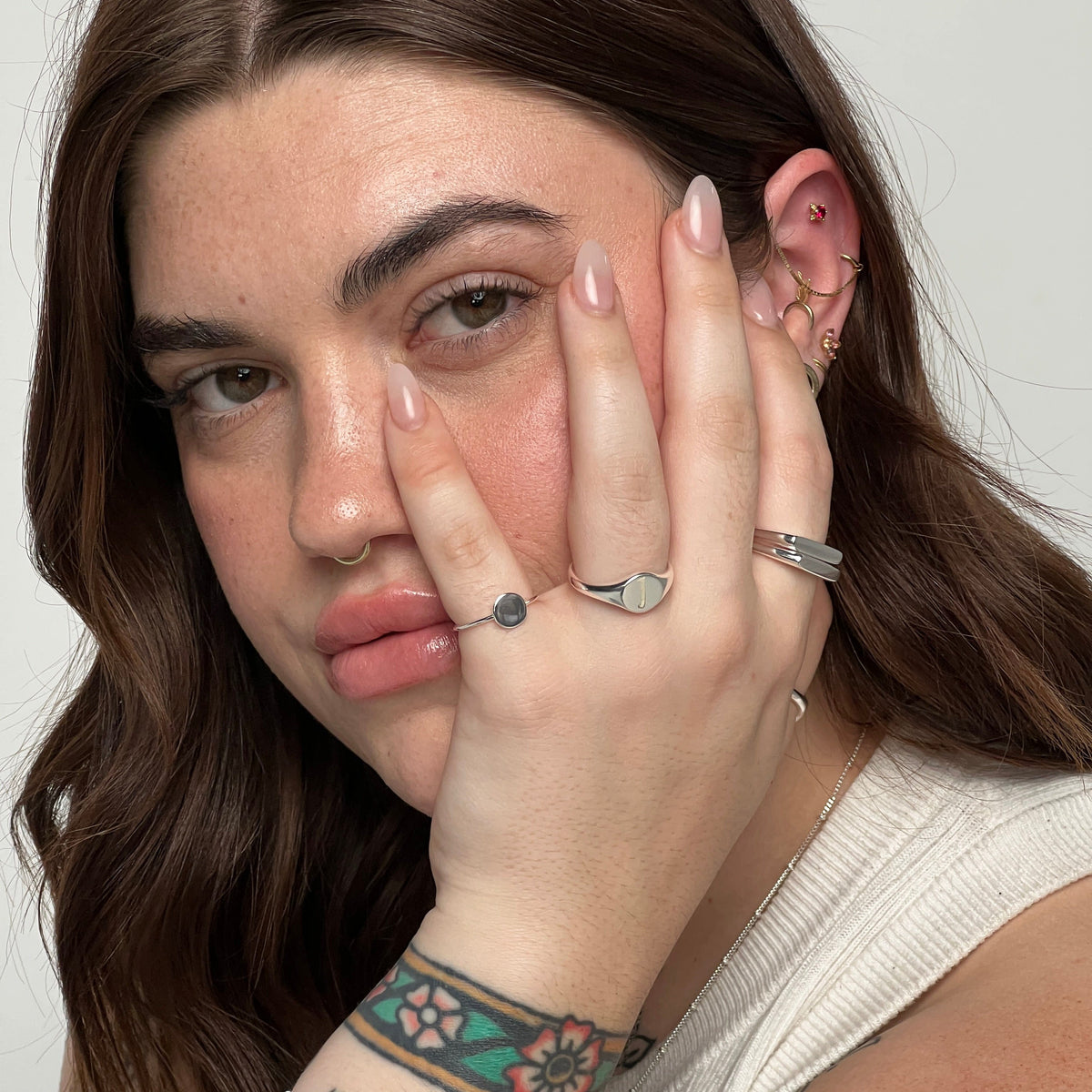 Amity Round Ring - Engravable