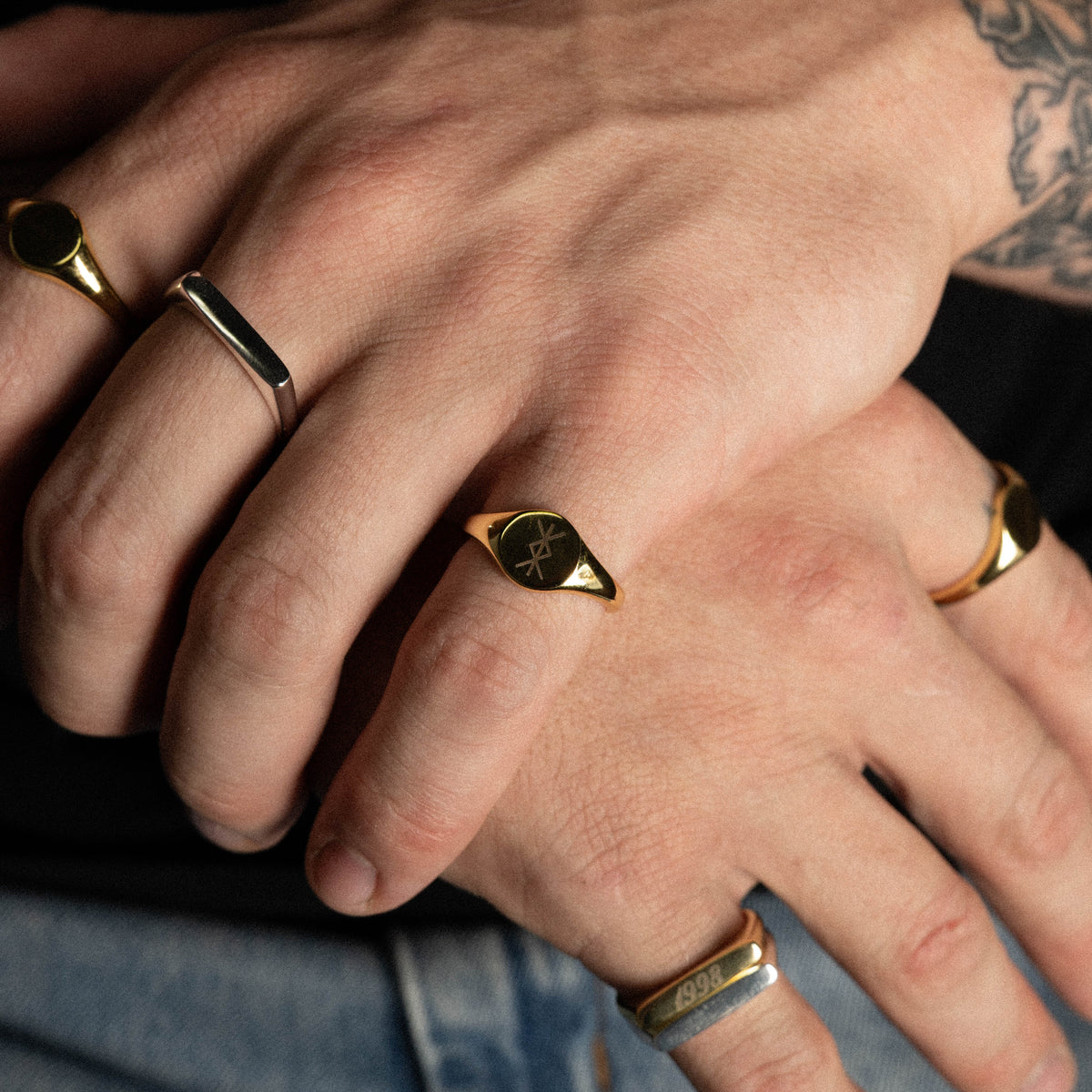 Nomad Signet Ring - Engravable