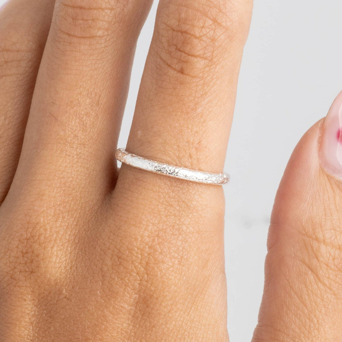 Simple Band Ring - Crushed