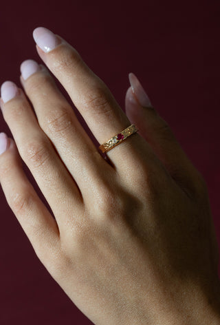 Sahara Ring - Ruby and Moonstone