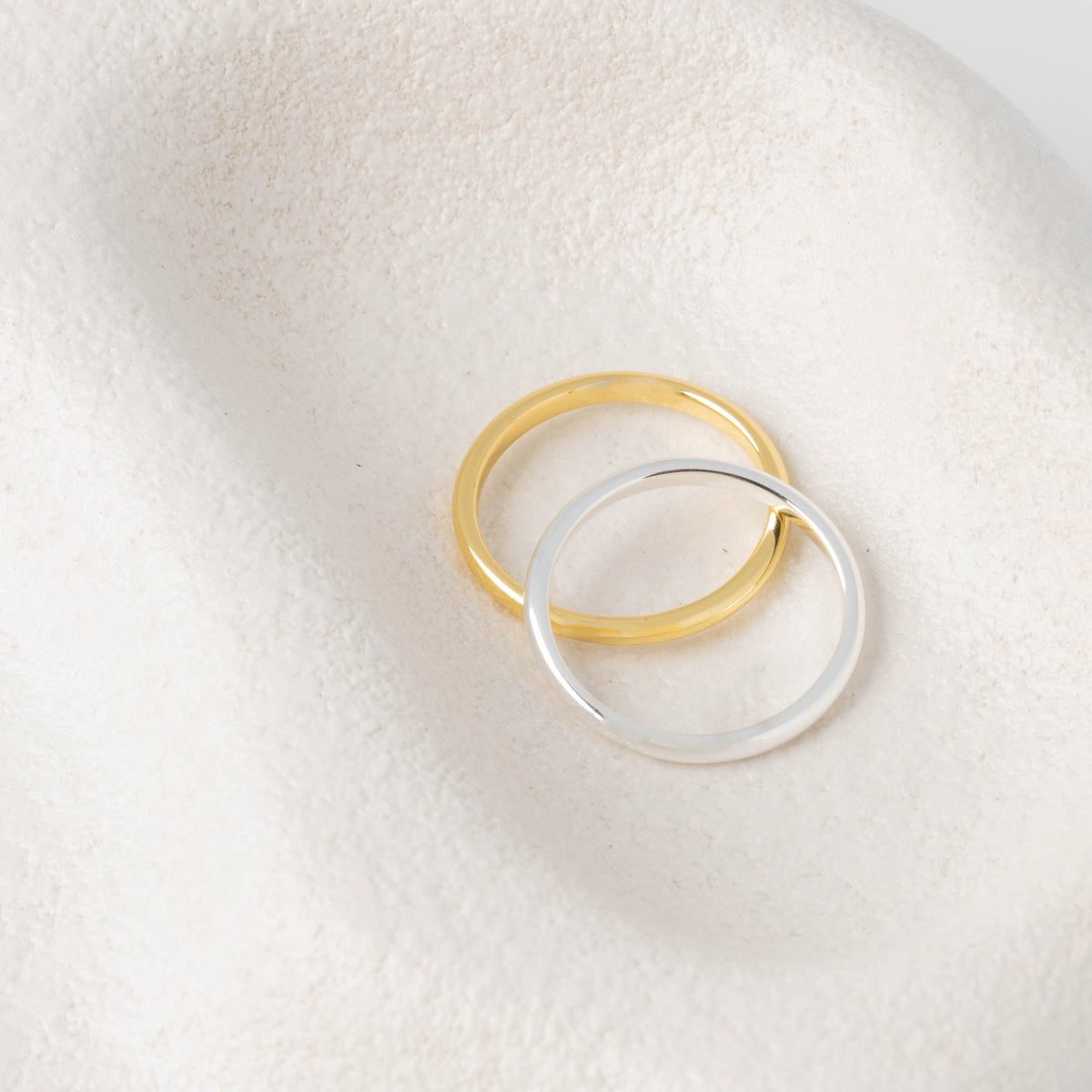 Simple Band Ring